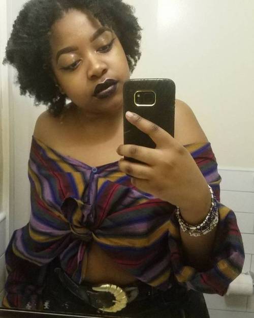 Thought I’d share some selfies in the tumblrverse IG: @fatangryblackgirl