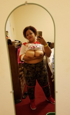 vampbbw:  Chiefs to rep KC. Camo cause I stay ready. J’s cause they’re fly. Titties cause we love titties.