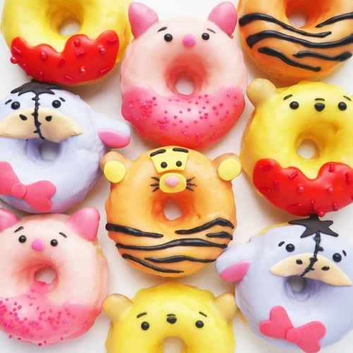 sosuperawesome:  Vickie Liu on InstagramFollow So Super Awesome on Instagram 