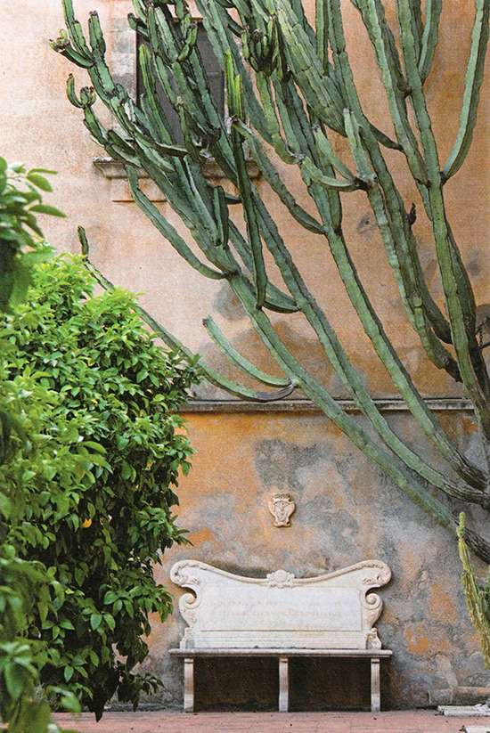aqqindex:  Villa Carlotta