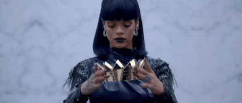 “heavy lies the crown”