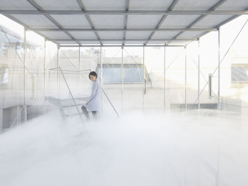 enochliew: Cloudscapes at MOT by Tetsuo Kondo Architects The temperature and humidity inside the con