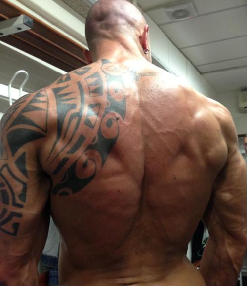 hyper-masculine:    ► HYPER-MASCULINE ♂ ◄ [page]♂ ♂♦ Hyper-Masculine ARCHIVE ♦ [all pics]    