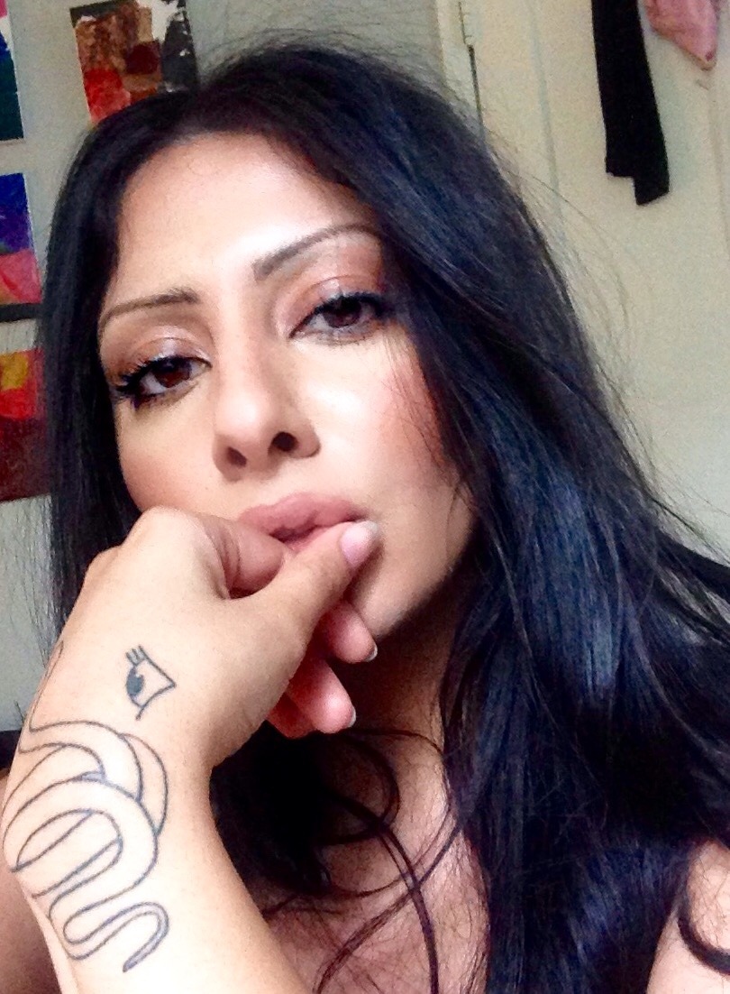 swdyww:  When u like .. Think ur hot