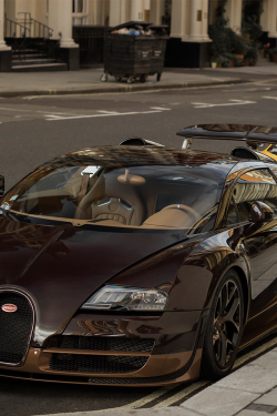  Bugatti | via 