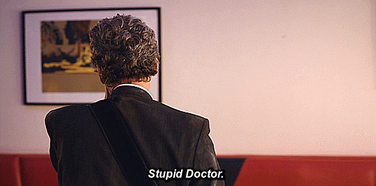 faithful-viewer:Handsome Doctor. Adorable, hugely intelligent but still approachable