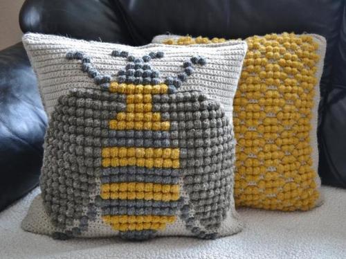 knithacker:Beautiful Crochet Pillow Patterns, Designed By Trista Nichole of While They Dream:  https