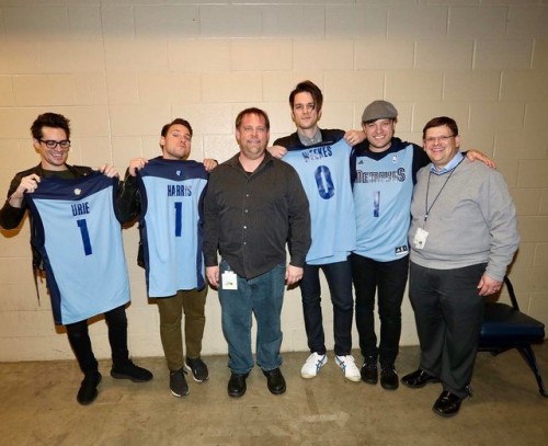 memgrizz: Lookin&rsquo; good, guys! @PanicAtTheDisco getting ready to rock @FedExForum with their ne