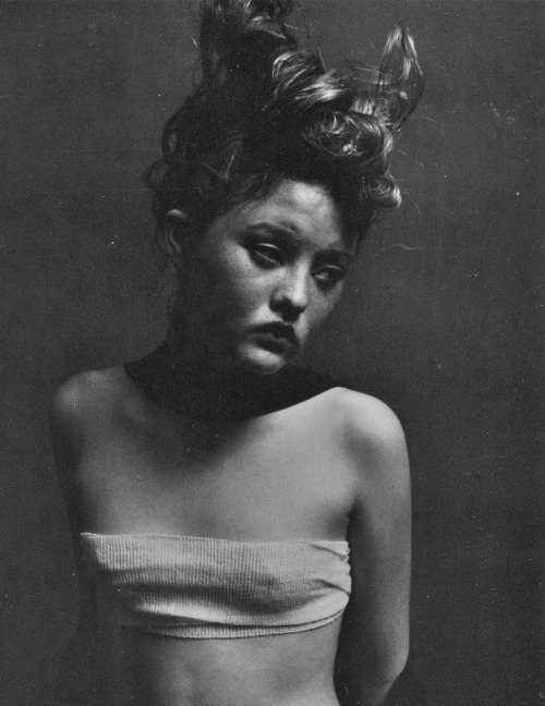 supermodelgif:“turn the dark on” devon aoki by mario sorrenti for the face, october 1997