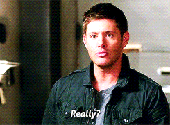 softlesbian:  Dean Winchester Meme: Favorite Traits (4/5) ↳  Neat Freak 