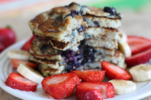 Stacks on stacks on stacks! Making vegan blueberry pancakes for #brunch. Happy #fathersday everyone!