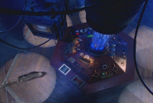 beyond-the-hills-of-tomorrow: I love the TV movie TARDIS set so much