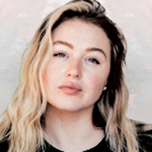 iskralawrencedaily:  Iskra shared this video on Instagram Stories