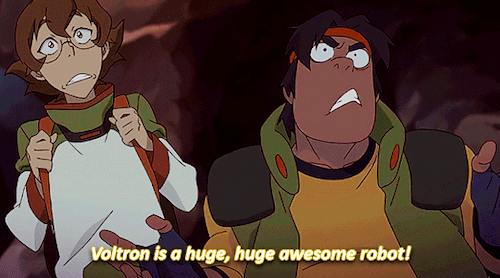 lunalance:Hunk is so melodramatic why are we all going on about Lance’s grandeur when we have Hunk