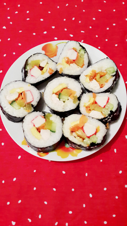 Making kimbap for the 2nd time ❤