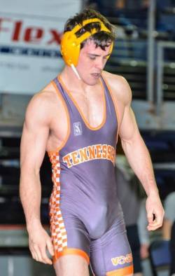 wrestlersandsinglets:  Follow me for Hot Wrestlers in Sexy Singlets =)