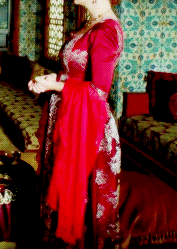 fyeahmagnificentcostumes: mihrimah sultan’s red dress from s04e114, s04e123 and s04e139(requested by