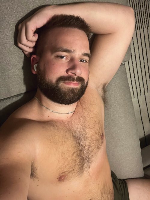 https://hairysweatysmelly.tumblr.com/post/694165513769762816