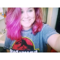 abananacat:  I’m gonna miss my pink hair.