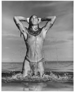 From Tahiti Tattoos, By Gian Paolo Barbieri.