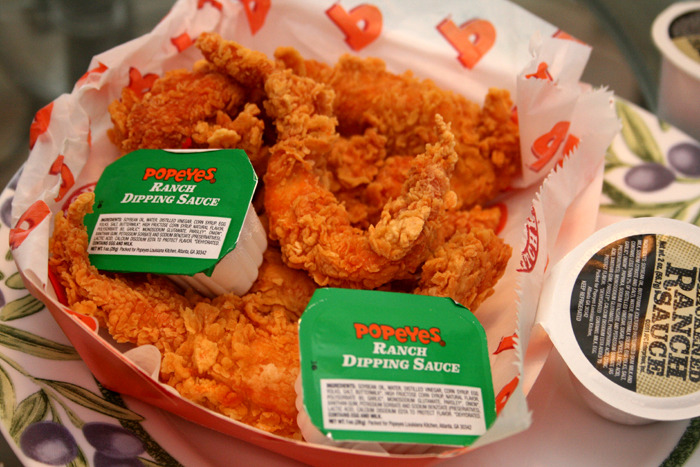 everybody-loves-to-eat:  Spicy chicken tenders from popeyes are SO GOOD.