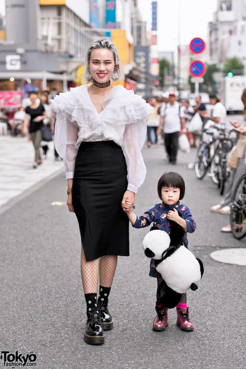tokyo-fashion: Tokyo-based Taiwanese designer Tsumire with her daughter Baby Ivy on the street in Ha