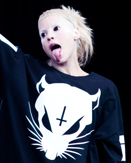 nanemo:  Yo-Landi Vi$$er, Die Antwoord 
