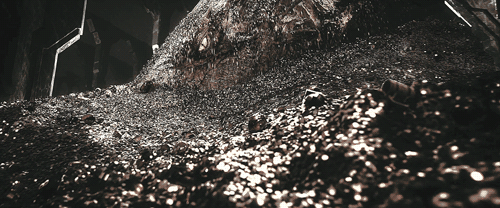 bagginshield: I laid low your warriors of old. I instilled terror in the hearts of men. I am King un