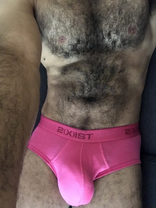 A hairy way to&hellip; My bulge s128540;