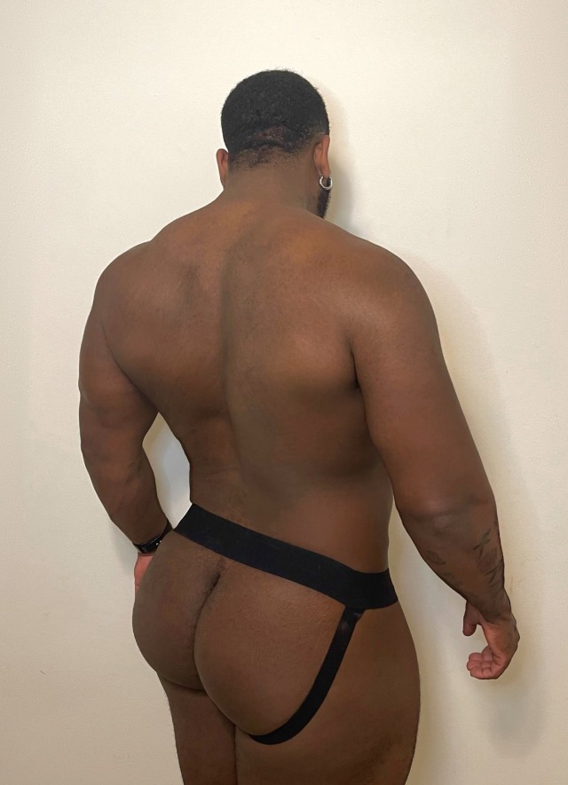 black-bull-ass:Check it out