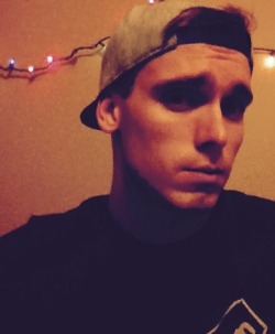 nomadicforever:  Just some v old selfies but I don’t really have a tagged/me so here 