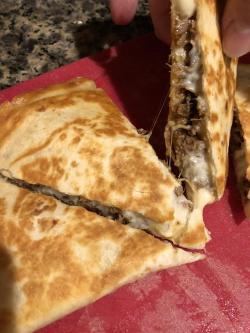 food-porn-diary:  Pepperjack Smoked Chipotle Pulled Pork Quesadilla