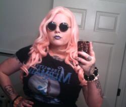 n-a-blue-box:  Fatshion, betch.  size us 16-18 shirt: ů clearance from hot topic forever ago skirt: forever 21 (i think it was ป?) wig: wigisfashion.com (little over โ lace front BEAUTIFUL WIG UGGG my favorite) 