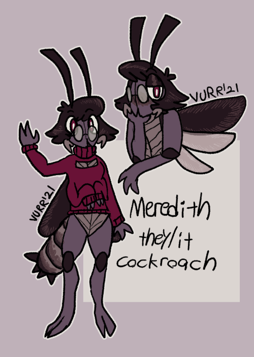takes a break from ponies to make a Bugsona
