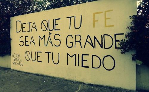 accionpoeticafotos:  Acciones poéticas varias