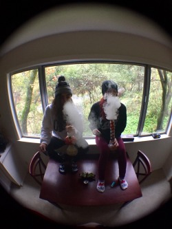 the-addiction-of-you:  Smoke with us 