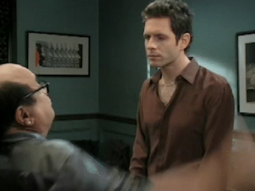 Laura Palmer (Twin Peaks) // Dennis Reynolds (It's Always Sunny In Philadelphia)