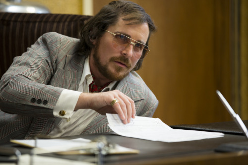 blancica: Christian Bale - AMERICAN HUSTLE (Dir. David O. Russell)