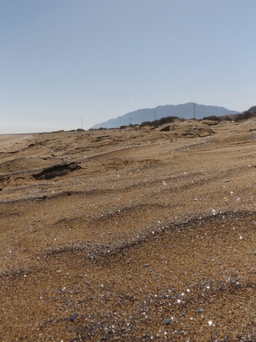 soniasmundanelife:Magical sands, magical memories, magical Qeshm Qeshm Island, Iran