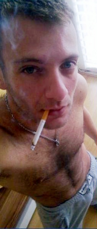 bbsmkpg: hot smokin chav with a nice bulge in his trackies WHAT THE FUCK YOU LOOKN AT, FAGGOT !
