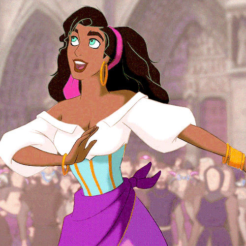 rapunzely:「2/30 」gifs of esmeralda