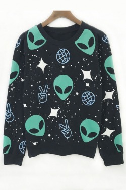 wantakeluckhome:  Space Masterpost  Sweatshirt