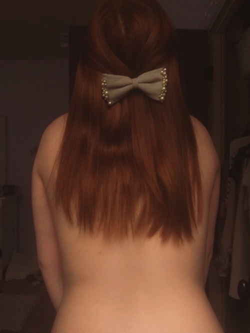 mylittleadventuresinbdsm:  Good morning from your local neighborhood ginger ⭐️