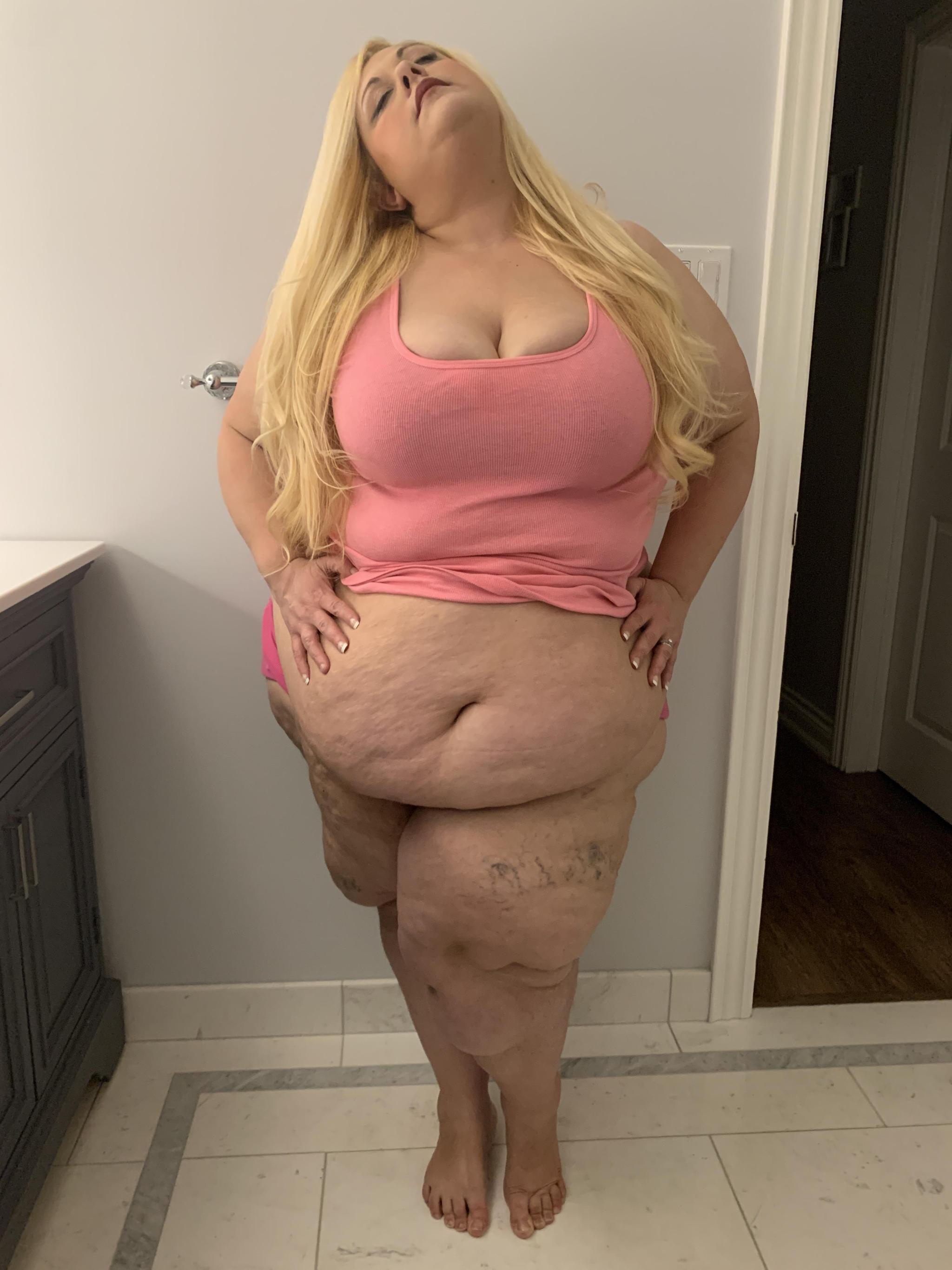 jiggle-watts:bbwdaisyOnlyFans