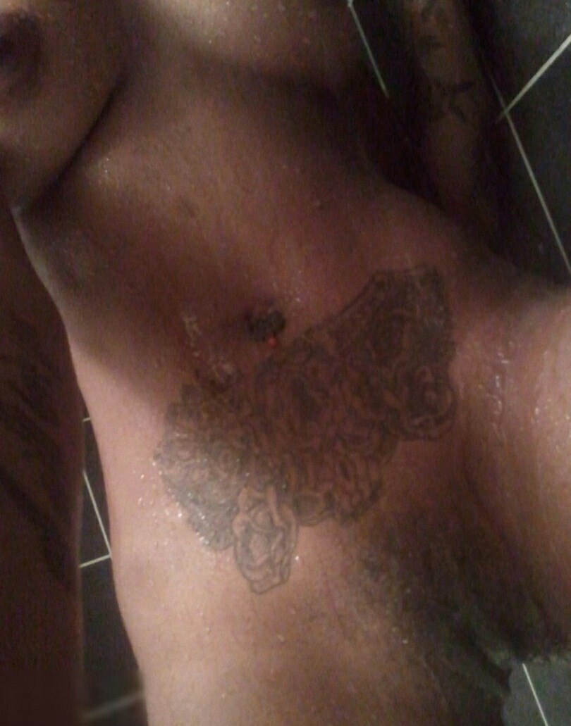 darealkebo:  Sexy nerd taking a shower