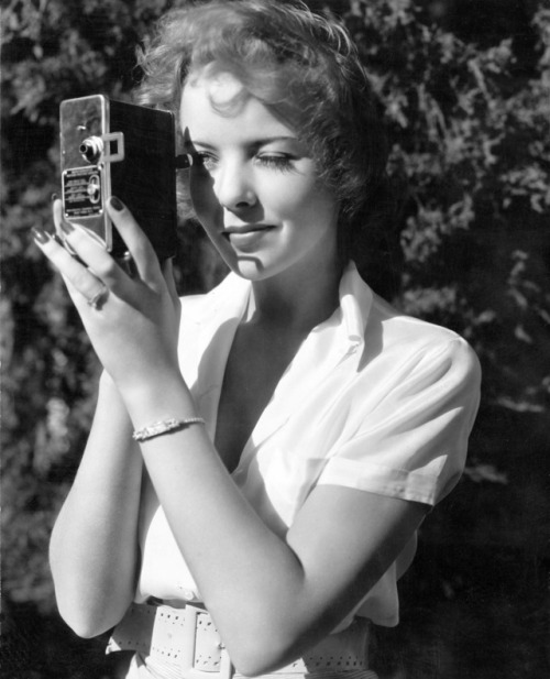 wehadfacesthen: Ida Lupino, c.1938. Movie making was more than a hobby for actress Lupino. She would