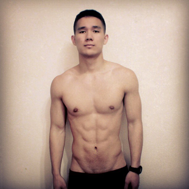 dnguyen92:  arnvncbl:  1 Jan 2013. Current weight: 152. Goal weight: 175 by 1 May