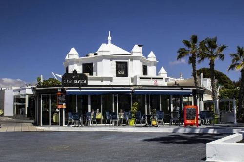 6 giugno 2018 - #Lanzarote #house #whitehouse #architecture #instacity #archidaily #city #instago #i