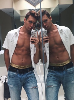 psychoticmusichead:  double trouble 
