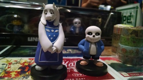 nochocolate:  fangamer displayed the little buddies at PAX west! they can be removed from their bases, and we managed to get a sneak peek of lesser dog’s easter egg! 
